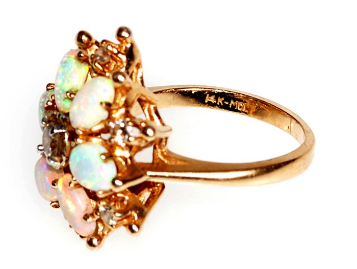 14K Ring with Opals and Diamonds 14K MARK